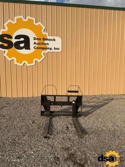 Forks Attachment 40” For a Lull