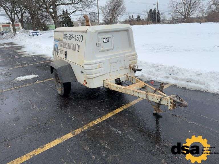 Ingersoll Rand 185 Towable Air Compressor