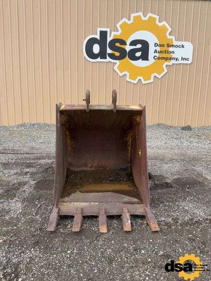 Cat Excavator 46” Bucket