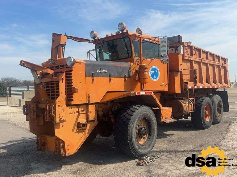 1979  Oshkosh  Dump Truck