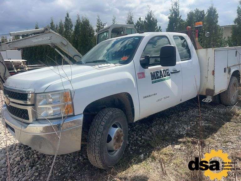 2013  Chevrolet  3500HD  Service Truck