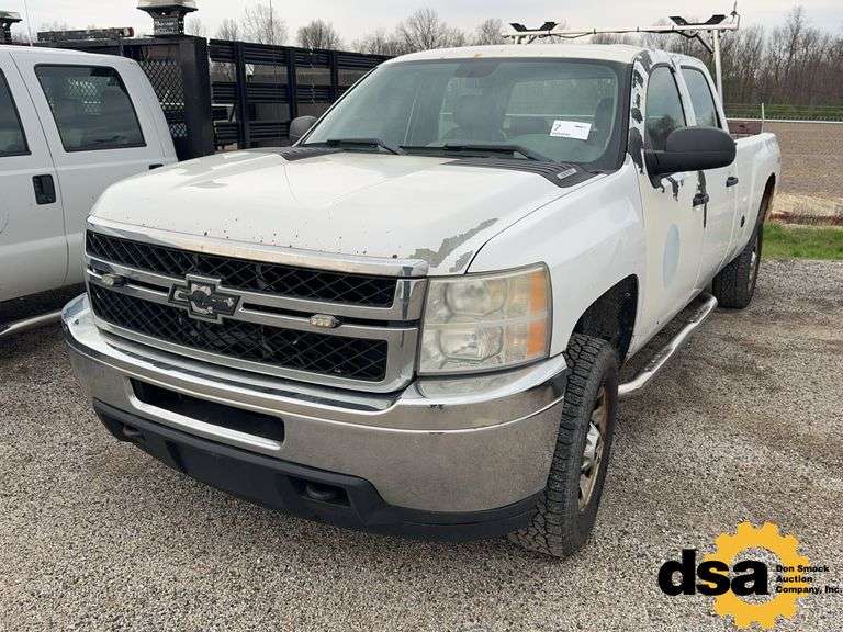 2011  Chevrolet  Silverado 3500  Pickup Truck