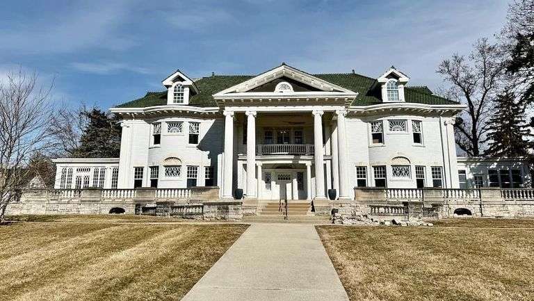 Muncie Mansion & Grounds Real Estate