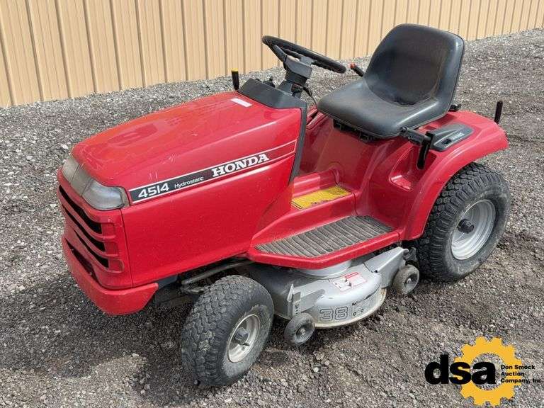Honda  Hydrostatic 4514 Lawn & Graden Tractor