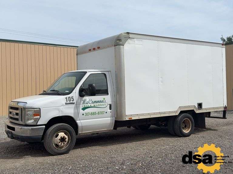 2013  Ford  E350  Box Truck