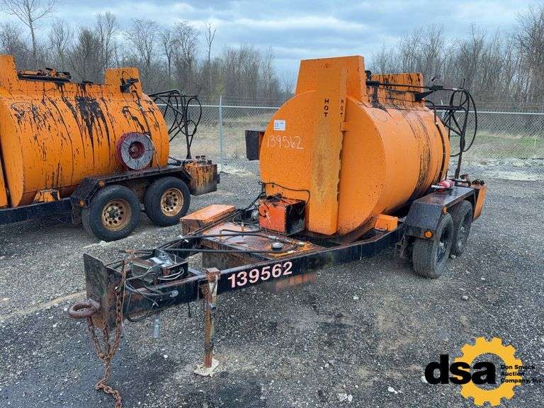 2006  Stepp Mfg Co  Towable Tar Kettle