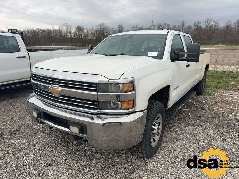 2015  Chevrolet  Silverado 3500 HD  Pickup Truck