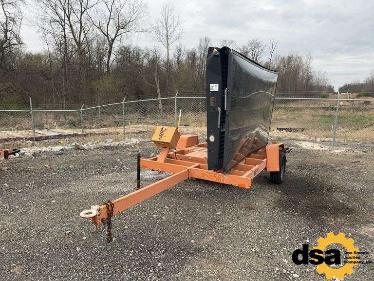 2013  Work Area Protection Corp  Precision Solar Controls  Towable Arr