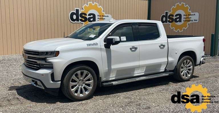 2019  Chevrolet  Silverado 1500 High Country  Pickup Truck