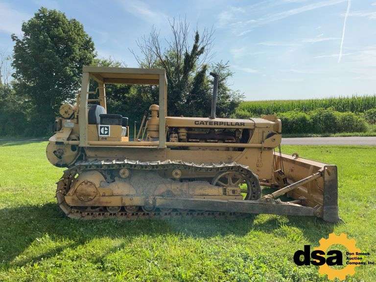 CAT  D6  Crawler Tractor