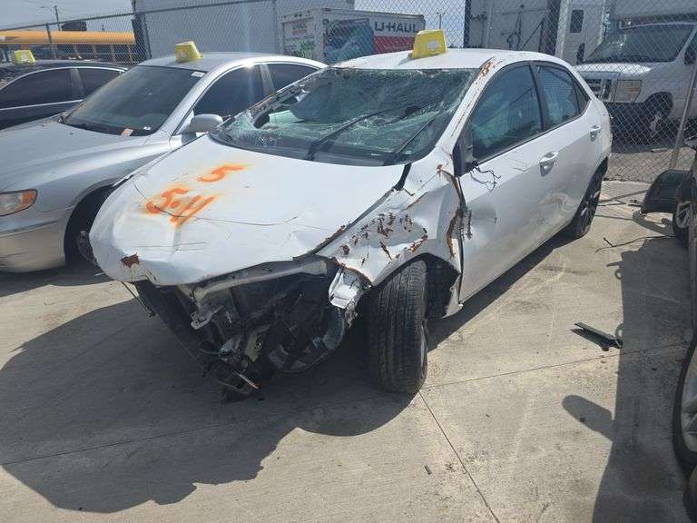 2014 TOYOTA COROLLA LE