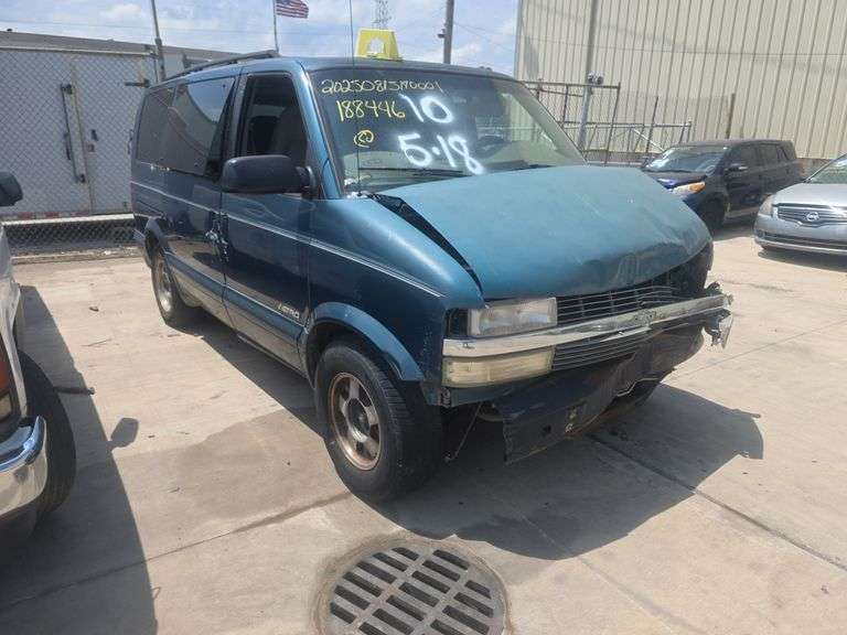 2000  CHEVROLET  ASTRO VAN