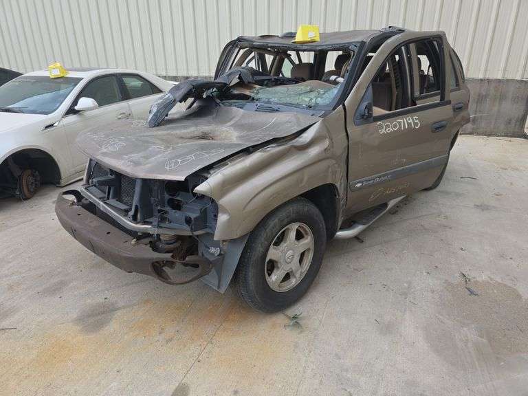 2003  CHEVROLET  TRAILBLAZER EXT