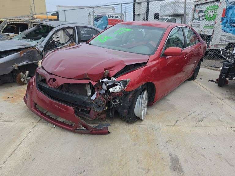 2011  TOYOTA  CAMRY
