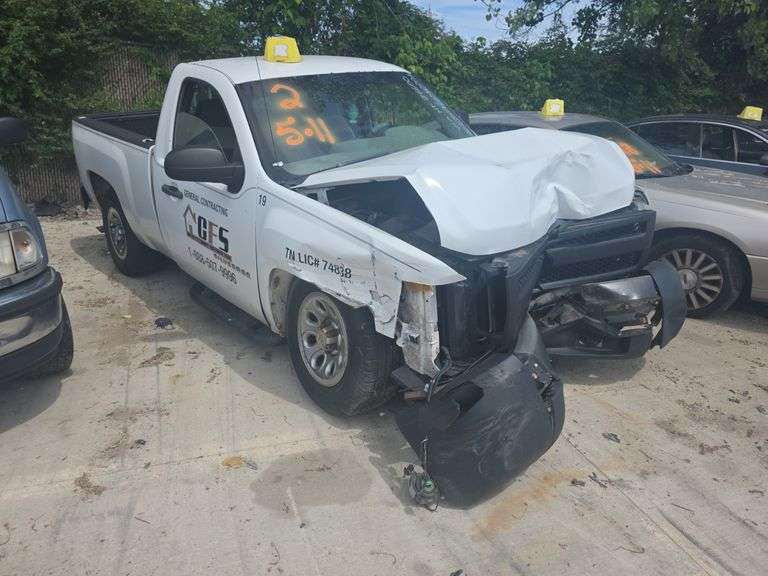 2011 CHEVROLET SILVERADO
