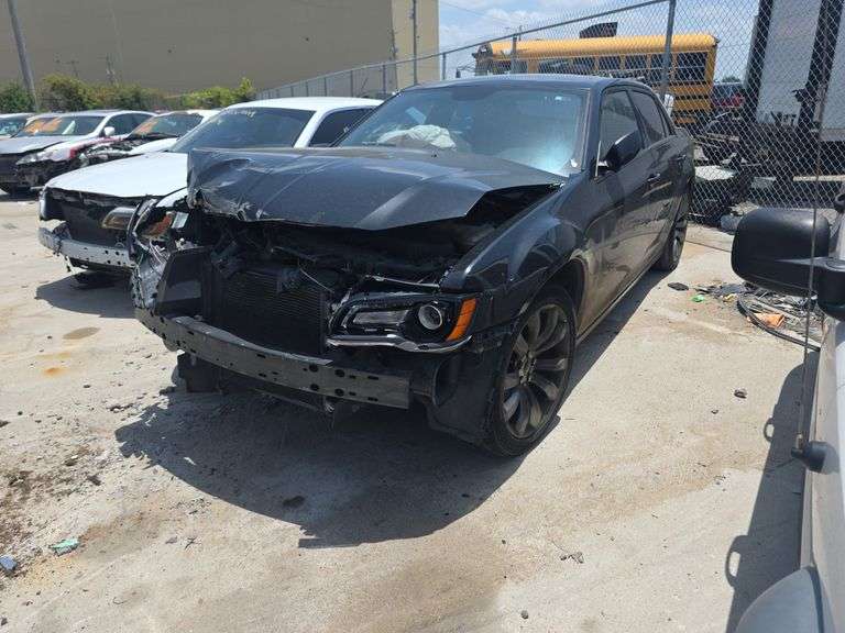 2014 CHRYSLER 300 S