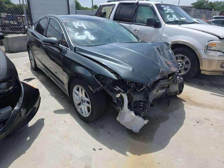 2016  FORD  FUSION