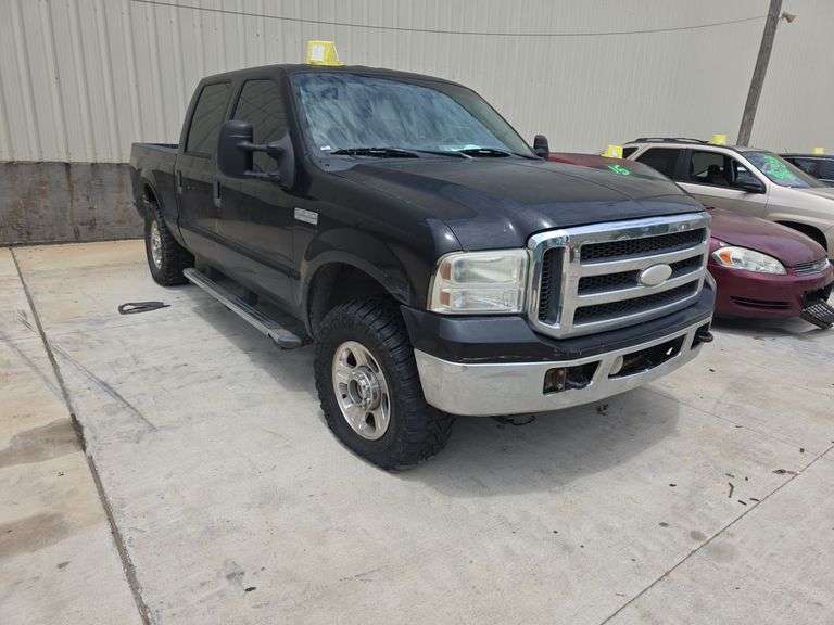 2005 FORD F250 CREW 4WD