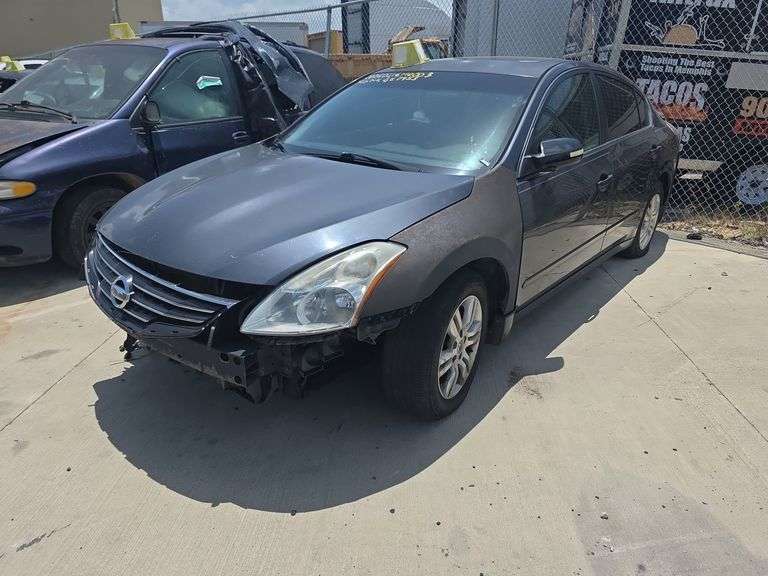 2010 NISSAN ALTIMA