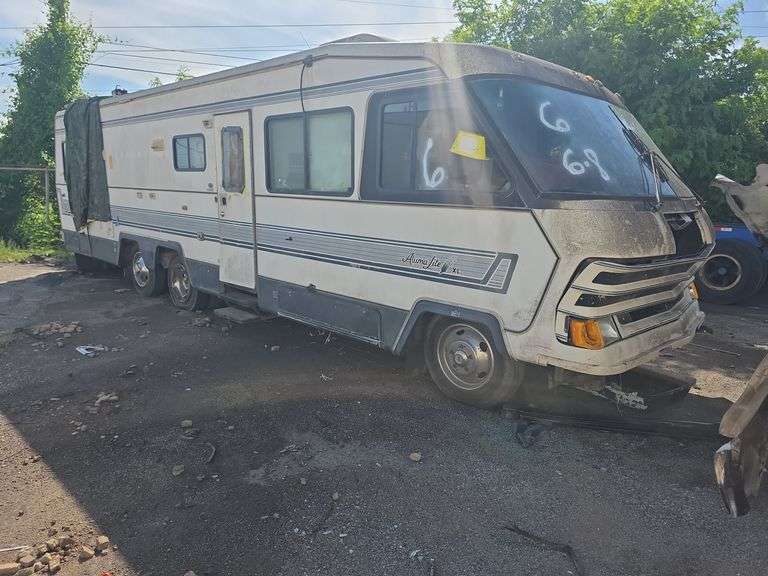 1988  CHEVROLET  P3 CHASSIS MOTORHOME