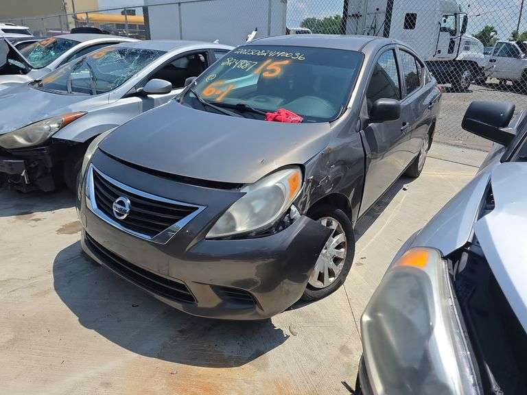 2014  NISSAN  VERSA
