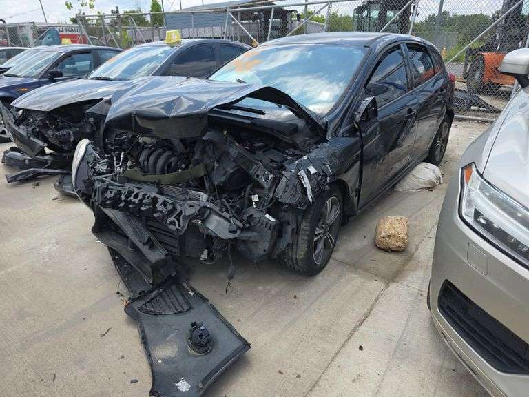 2014 FORD FOCUS SE