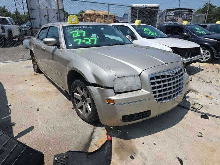 2005  CHRYSLER  300 LX