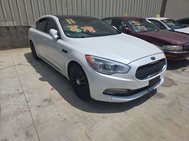 2015 KIA K900KH