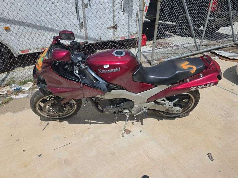 1996 KAWASAKI NINJA ZX-11