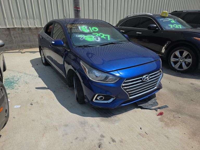 2020  HYUNDAI  ACCENT SE/SEL