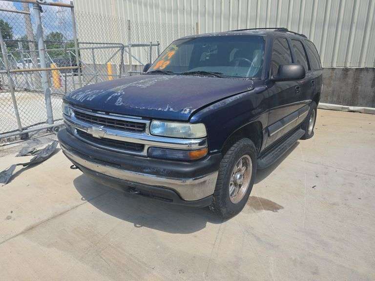 2003  CHEVROLET  TAHOE 4WD