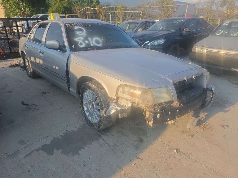 2011 MERCURY GRAND MARQUIS LS