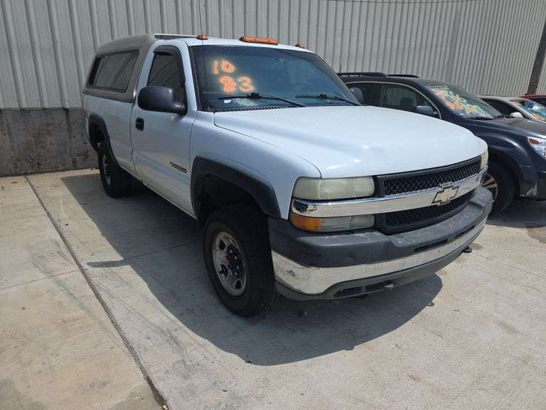 2002  CHEVROLET  SILVERADO 2500 4WD