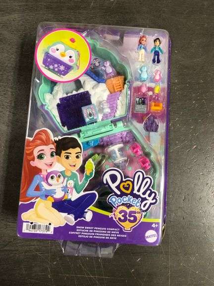 Polly Pocket Dolls & Playset, Snow Sweet Penguin Compact with 13 Accessories, Travel Toy with Fidget