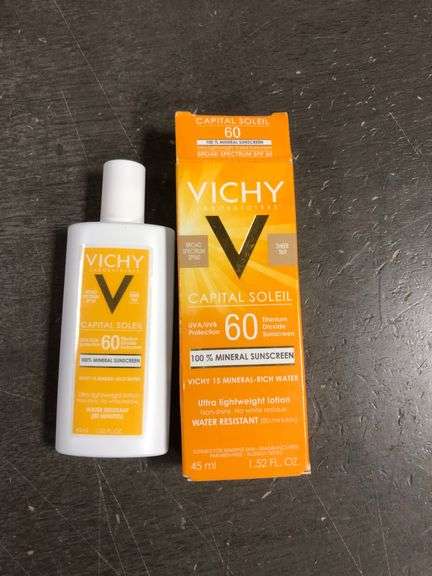 Vichy Capital Soleil Tinted Mineral Sunscreen for Face SPF 60, Titanium Dioxide Face Sunscreen, Trav