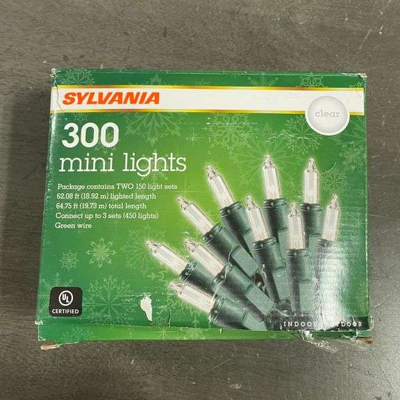 SYLVANIA Christmas Lights, Clear, 300 (2x150) Light Set, Green Wire. 64.75' Total Length