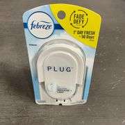 Febreze Odor-Fighting Fade Defy Plug Air Freshener - Warmer Device