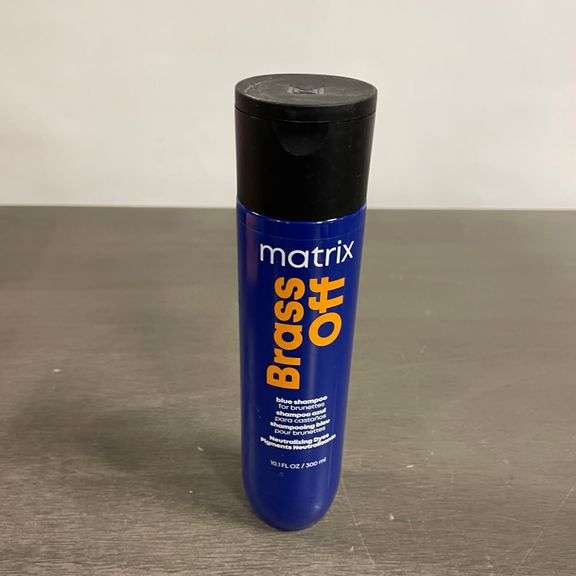 Matrix Brass Off Toning Blue Shampoo - Refreshes and Neutralizes Brassy Tones