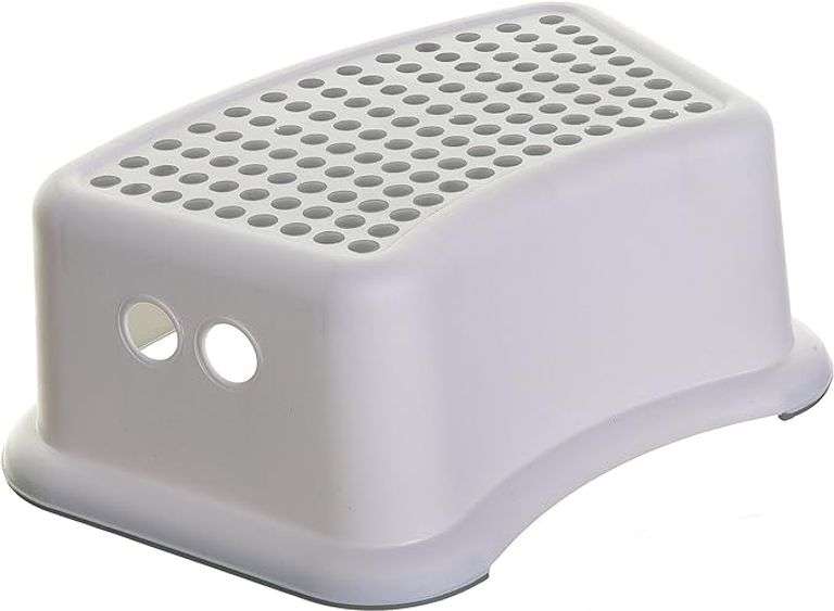 Dreambaby Step Stool for Kids - Non-Slip Base and Contoured Design