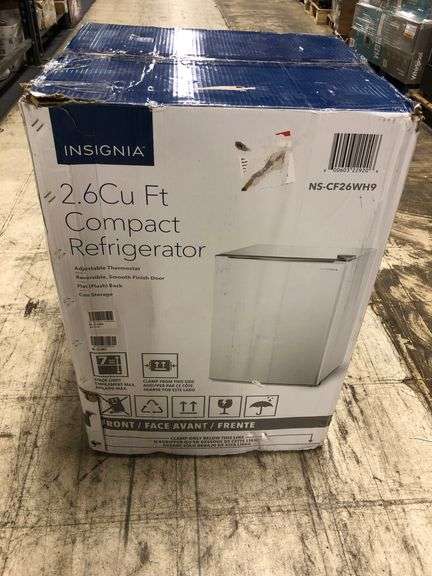 Insignia™ - 2.6 Cu. Ft. Mini Fridge - White