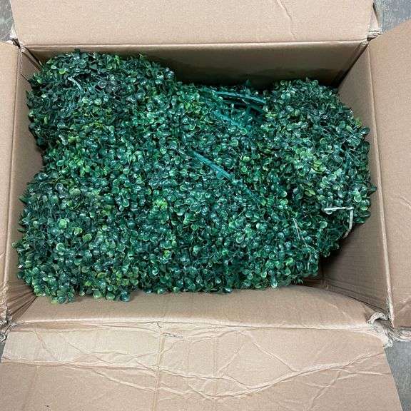 Tigeen 4 PCS 19 inch 9 Inch 4 Layers Artificial Plant Topiary Balls Outdoor