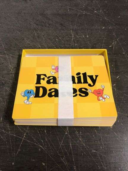 Family Dates 40 Scratch Off Cards – Fun Activities & Date Night Ideas for Kids and Parents