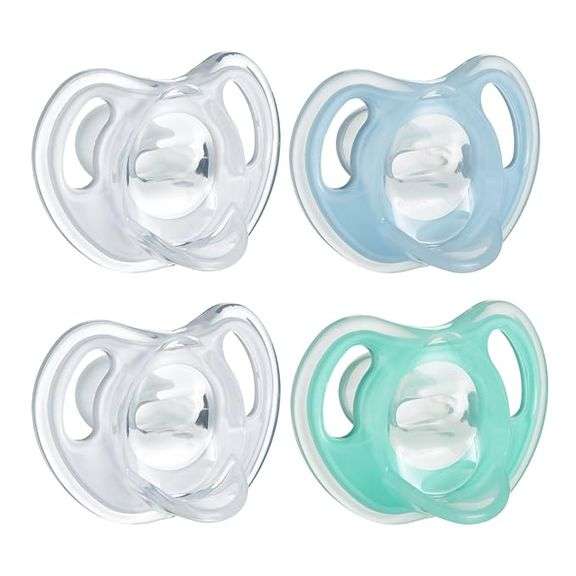 Tommee Tippee Ultra-Light Silicone Pacifier, 0-6 Months, Symmetrical One-Piece Design