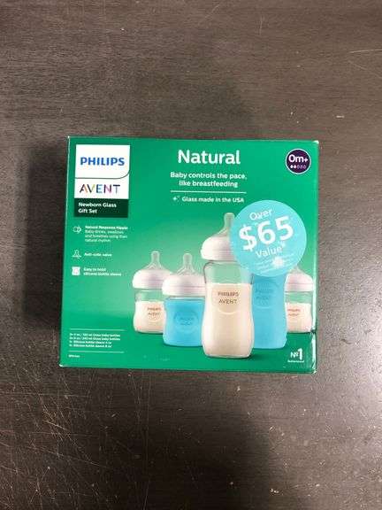 Philips Avent Natural Newborn Glass Gift Set, Baby Bottles with Natural Response Nipples