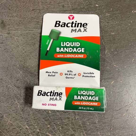 Bactine MAX Liquid Bandage with Lidocaine - Wound Cleaning Liquid Bandage for Skin