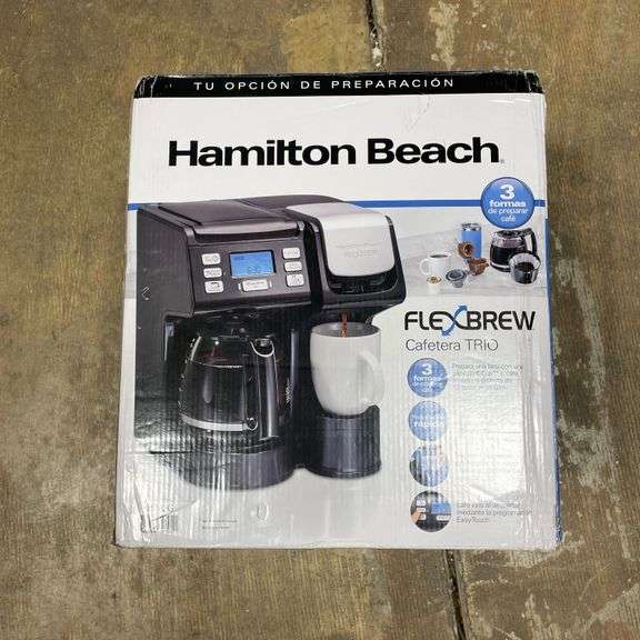 Hamilton Beach FlexBrew Trio 2-Way Coffee Maker, Compatible with K-Cup Pods or Grounds