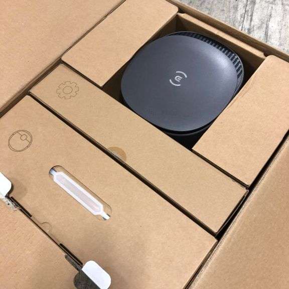 ECOVACS Robotics DEEBOT T8+ Vacuum & Mop Robot
