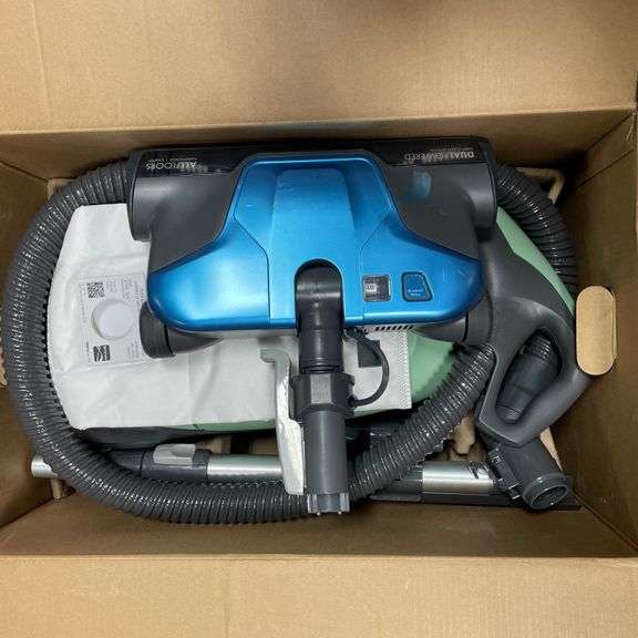 Kenmore BC2005 Pet Friendly Lightweight Bagged Canister Vacuum Cleaner