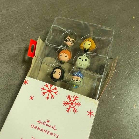 Hallmark Harry Potter and Friends Mini Christmas Ornaments, Shatterproof, Set of 6