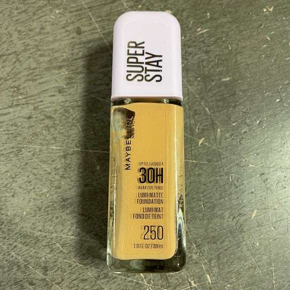 Maybelline Super Stay Up to 30HR Wear Lumi-Matte Liquid Foundation - 1 fl oz